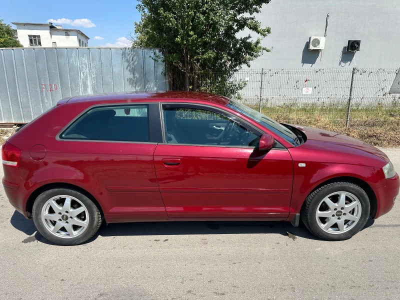 Audi A3 2.0 FSI, снимка 8 - Автомобили и джипове - 52404628
