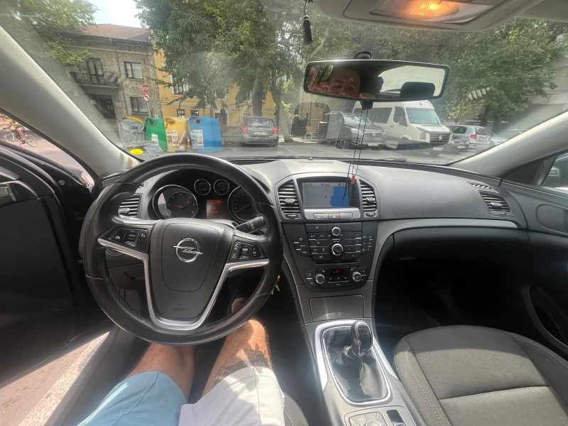 Opel Insignia, снимка 8 - Автомобили и джипове - 51643798