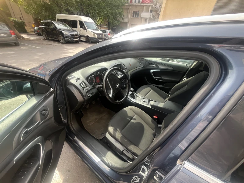 Opel Insignia, снимка 5 - Автомобили и джипове - 51643798