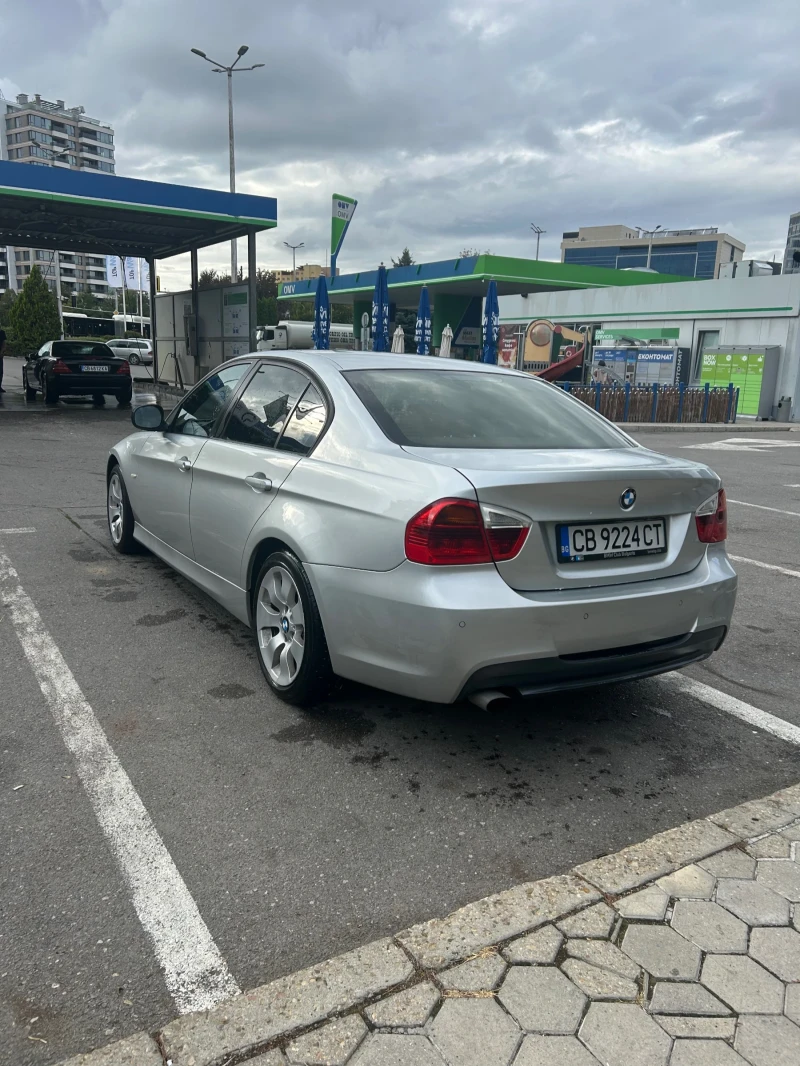 BMW 320, снимка 5 - Автомобили и джипове - 52597691