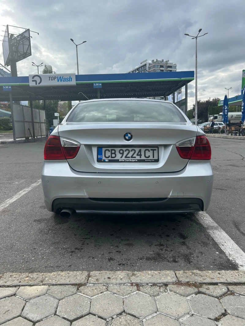 BMW 320, снимка 4 - Автомобили и джипове - 52597691