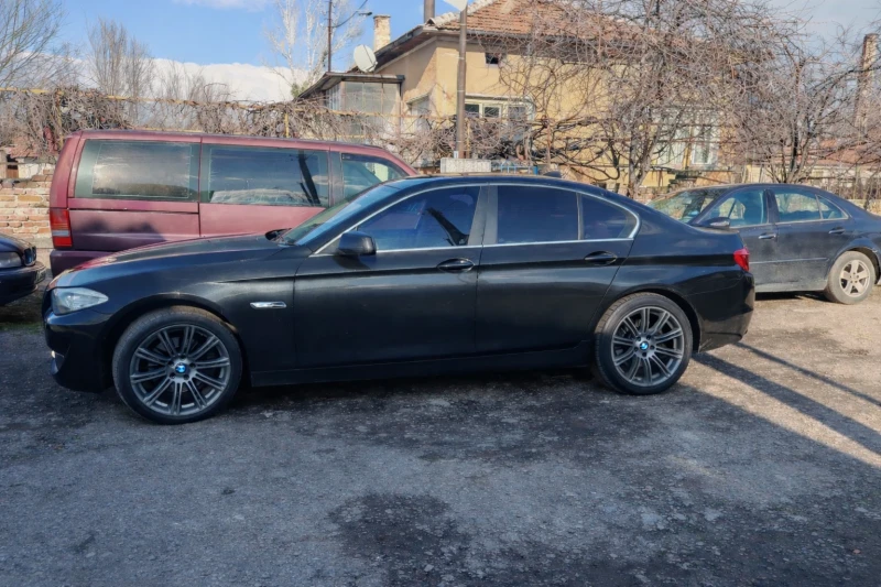 BMW 520 D, снимка 4 - Автомобили и джипове - 52929295