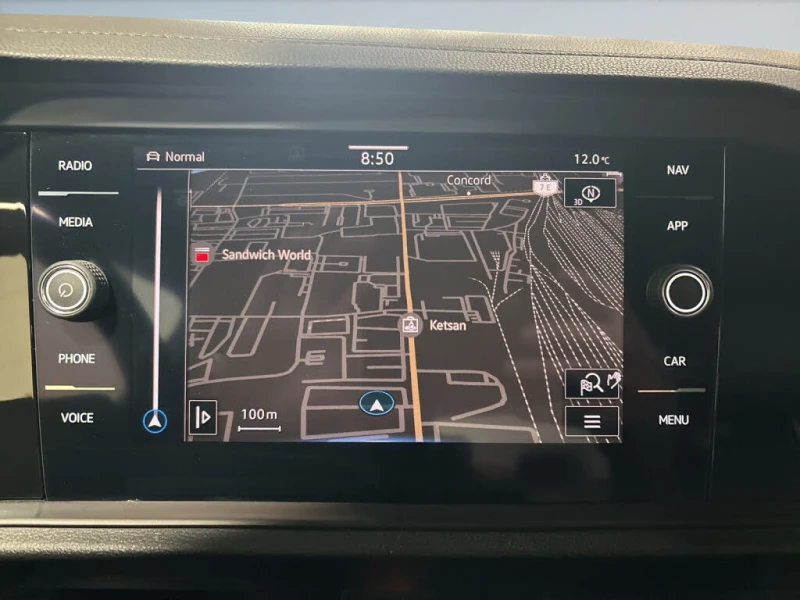 VW Jetta Highline FWD* АвтоКредит* (Цена до БГ) , снимка 9 - Автомобили и джипове - 53448289