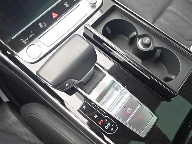 Audi A8 L 55 TFSI QUATTRO/PANORAMA/360/FULL | Mobile.bg � ����������� 14