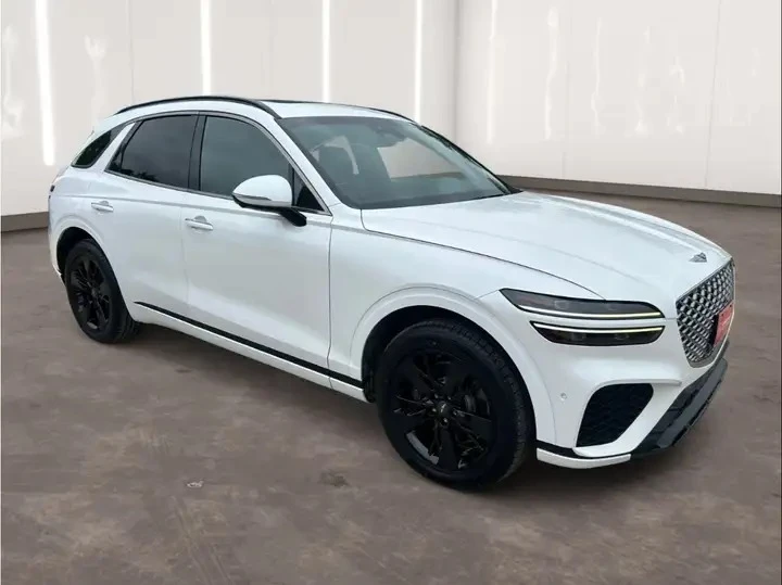 Genesis GV70 Automatic, снимка 4 - Автомобили и джипове - 56010829