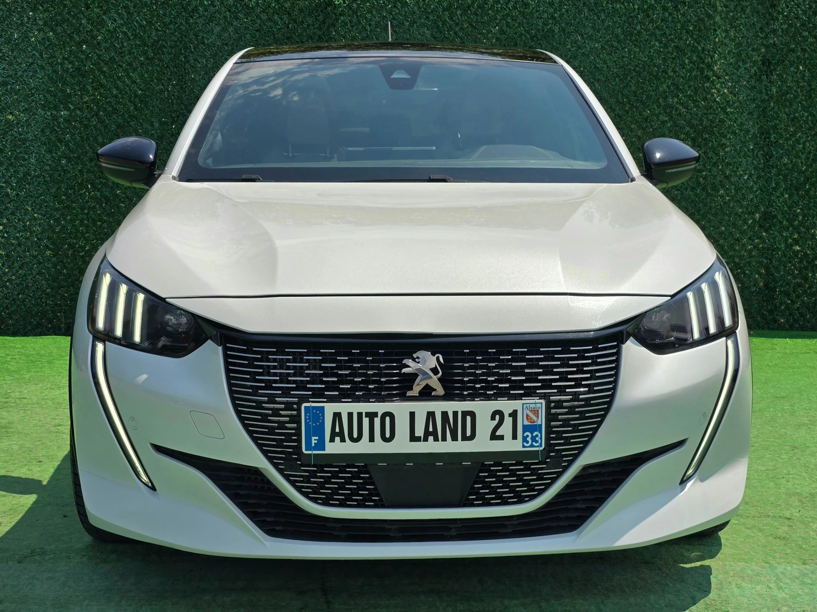 Peugeot 208 131кс* 3D* GT Line* 8EAT* FULL* 40000км* , снимка 1