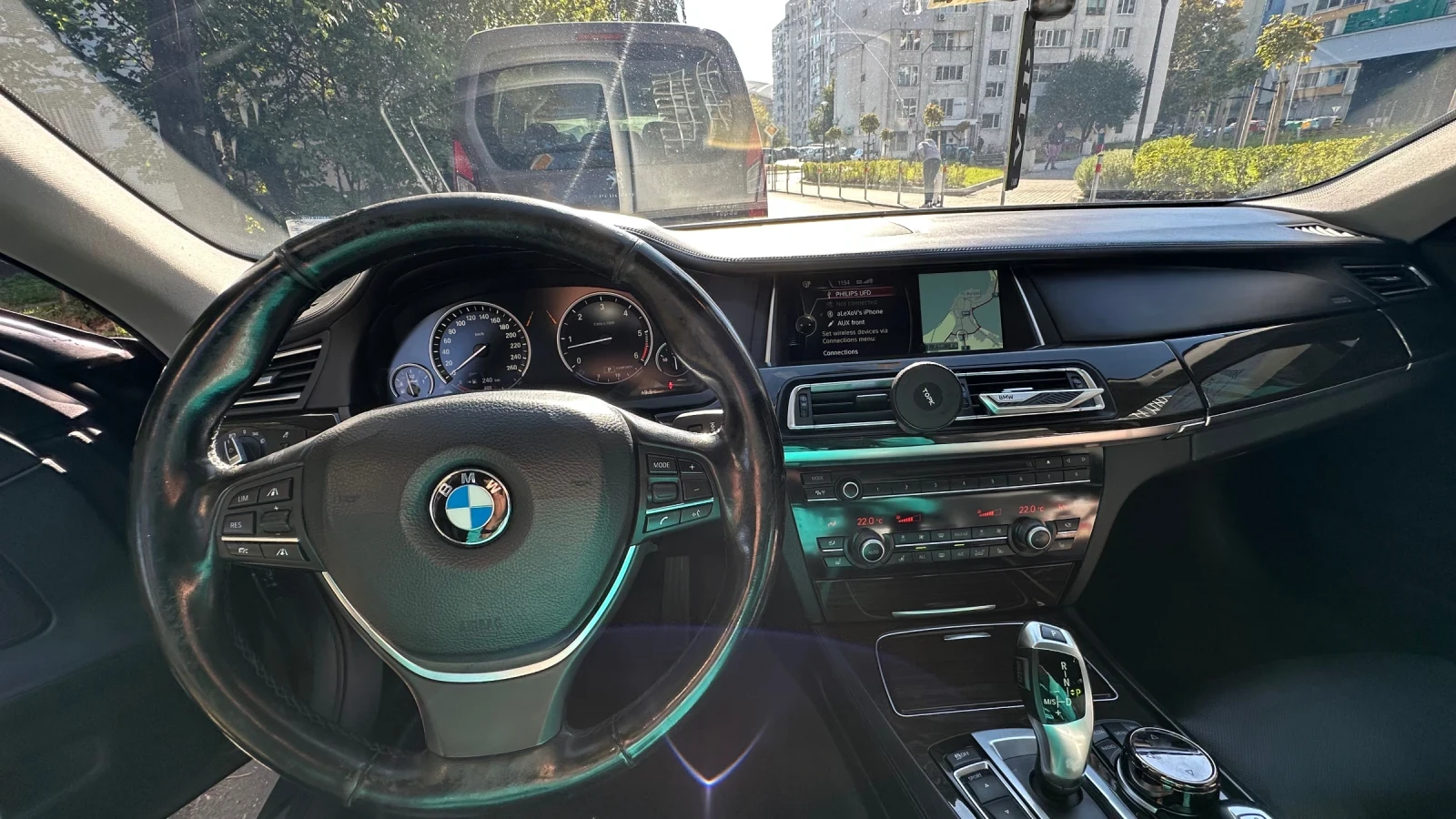 BMW 740 Лизинг, X-drive, LED, Distronic, HUD - изображение 10