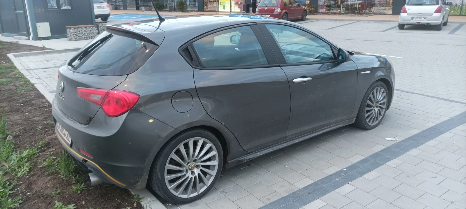 Alfa Romeo Giulietta  - изображение 3