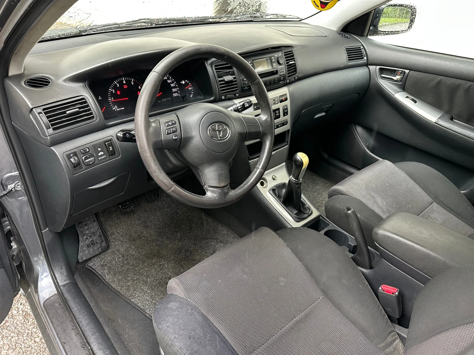 Toyota Corolla 1.4 / D4D - изображение 9