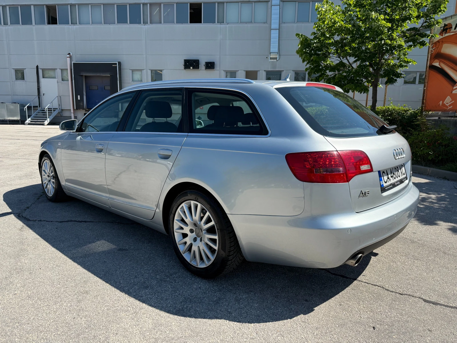 Audi A6 3.2i 256 к.с. - изображение 3