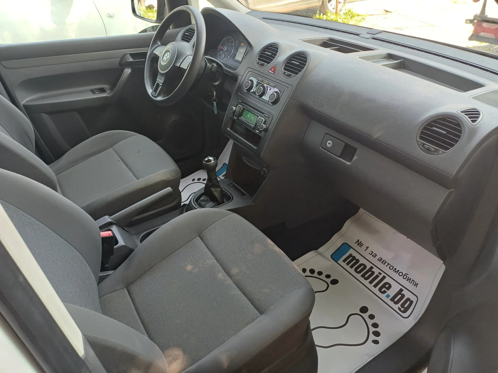 VW Caddy 1.6TDI, MAXI - изображение 8