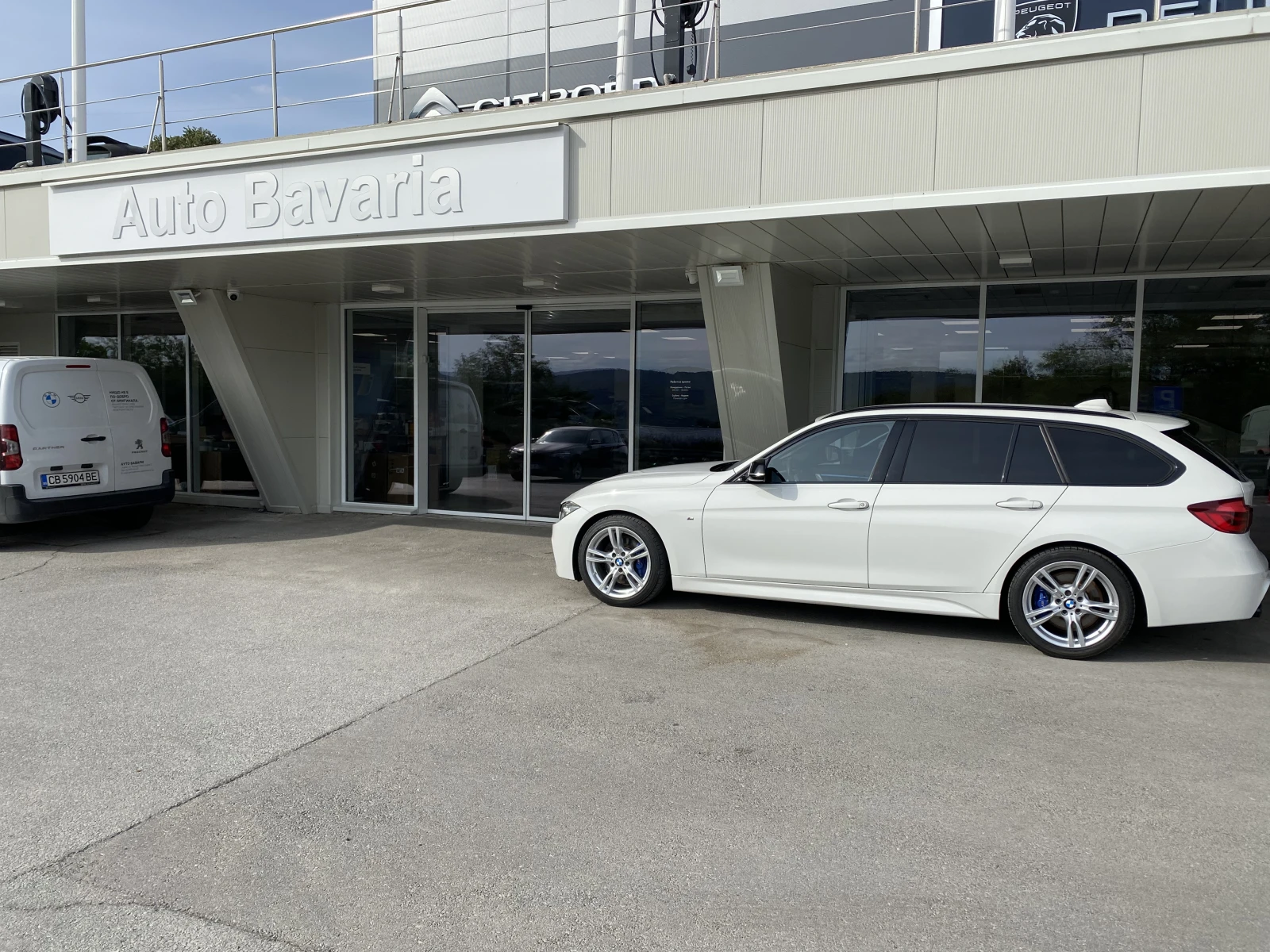BMW 320  - изображение 2