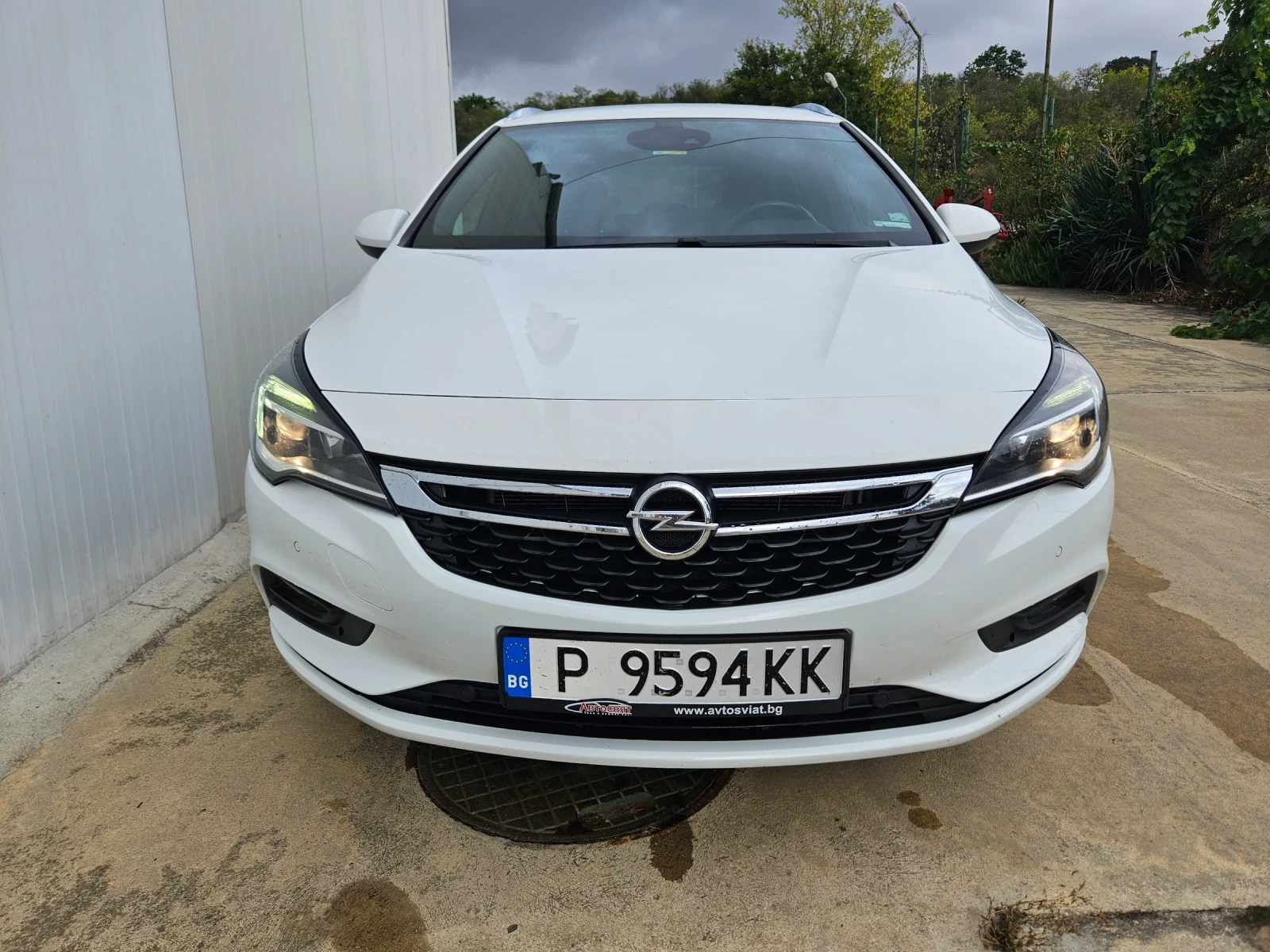 Opel Astra K Sports Tourer 1.6 CDTI 136hp Automatic - изображение 5