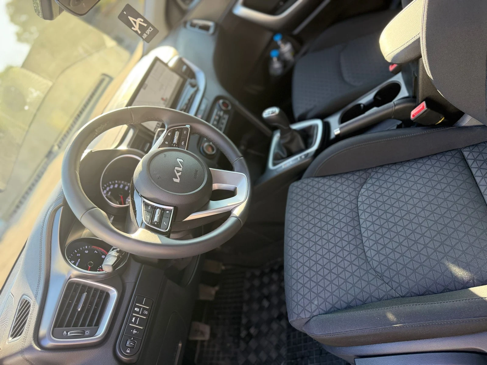 Kia Ceed 1.5 - изображение 10