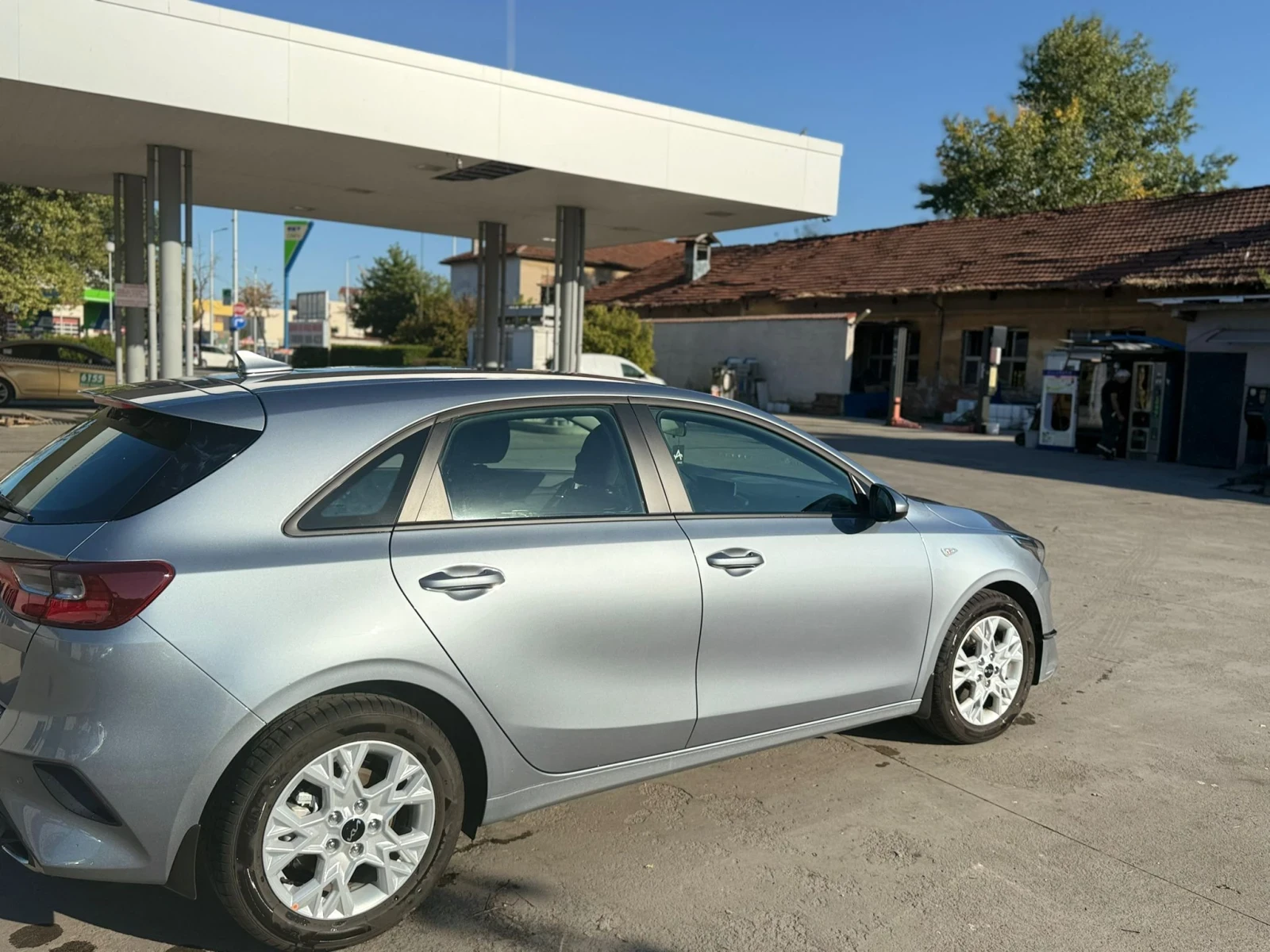Kia Ceed 1.5 - изображение 9