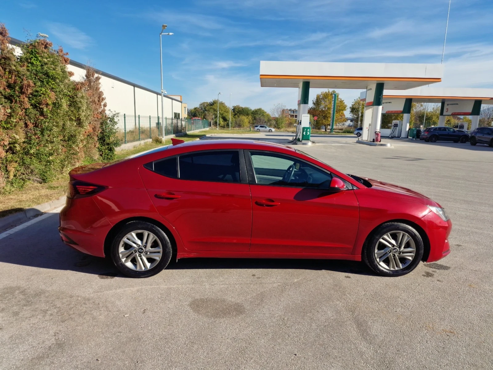 Hyundai Elantra | Mobile.bg   3