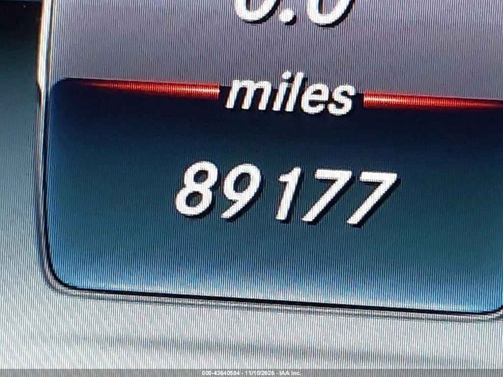 Mercedes-Benz C 300 * 4MATIC * CARFAX *    | Mobile.bg   7