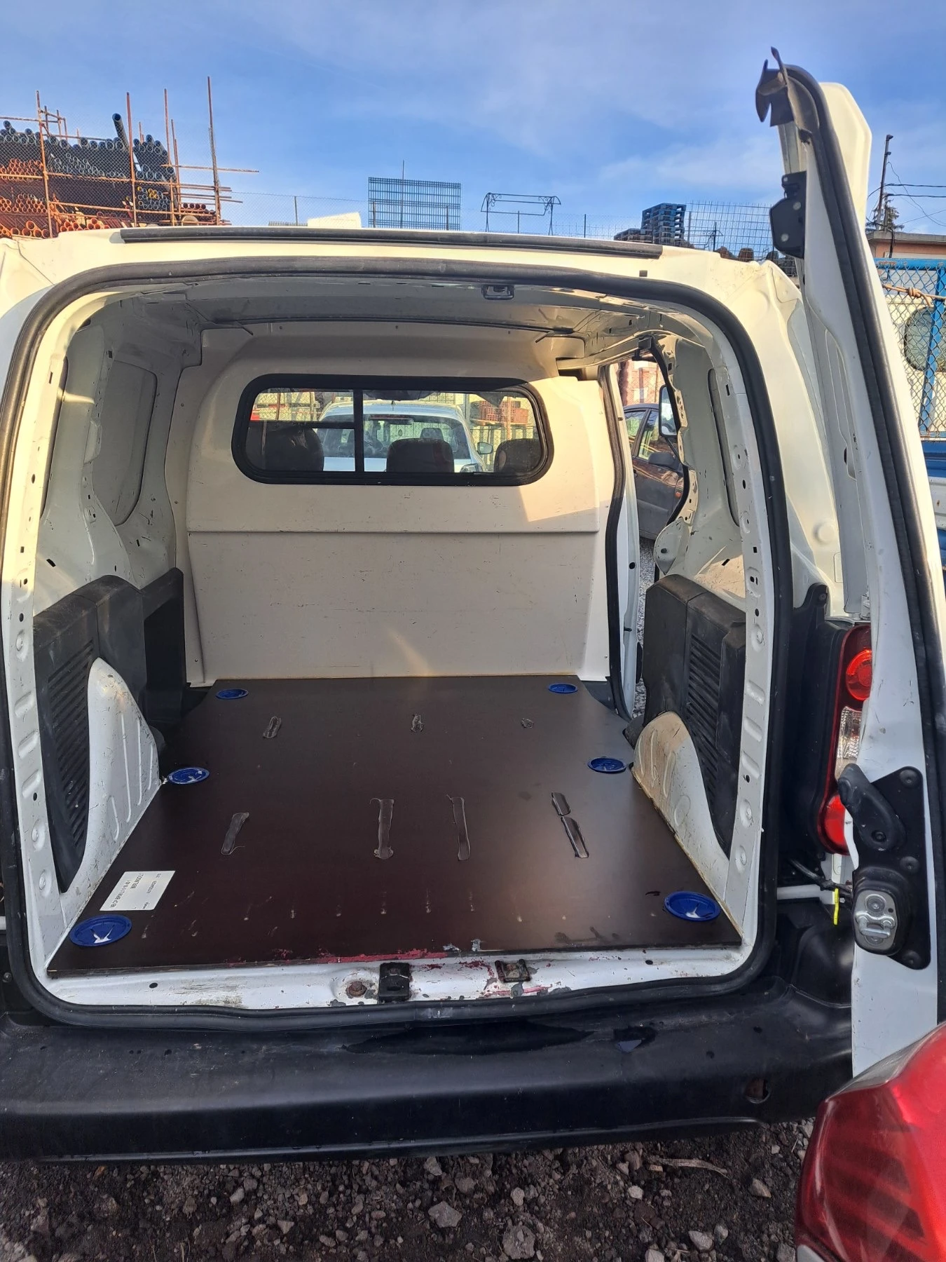 Peugeot Partner 1.6 N1 - изображение 5