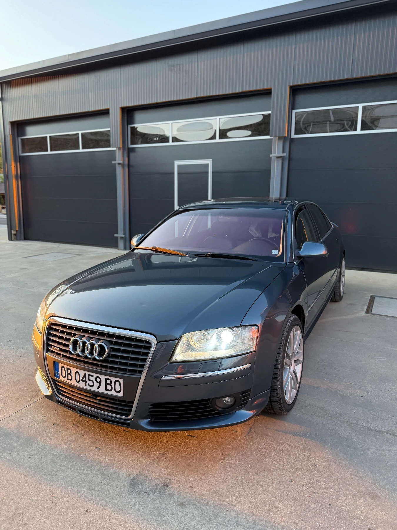 Audi A8 LPG 4.2 V8 Quattro 