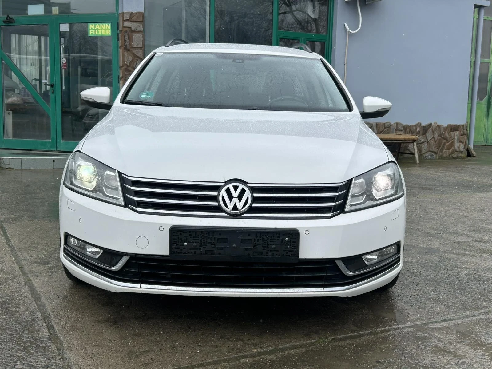 VW Passat 2.0 DSG, снимка 3 - Автомобили и джипове - 54072252