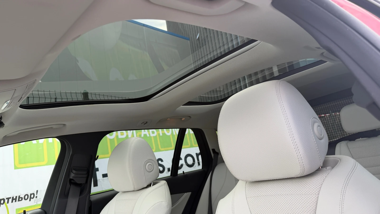 Mercedes-Benz E 300 de 4 Matic PlugIn Hybrid, снимка 15 - Автомобили и джипове - 54127552