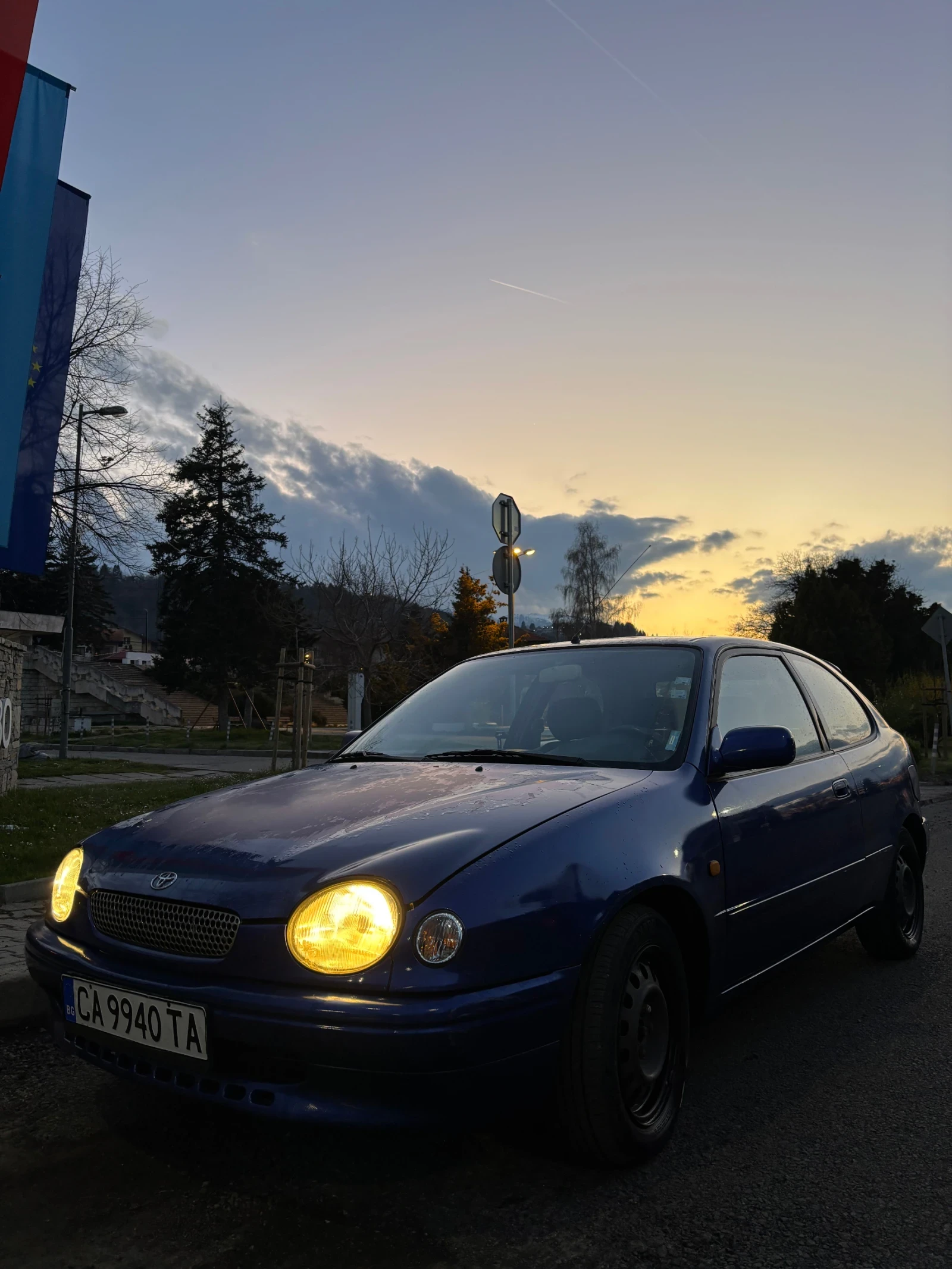 Toyota Corolla E11, снимка 11 - Автомобили и джипове - 54169571