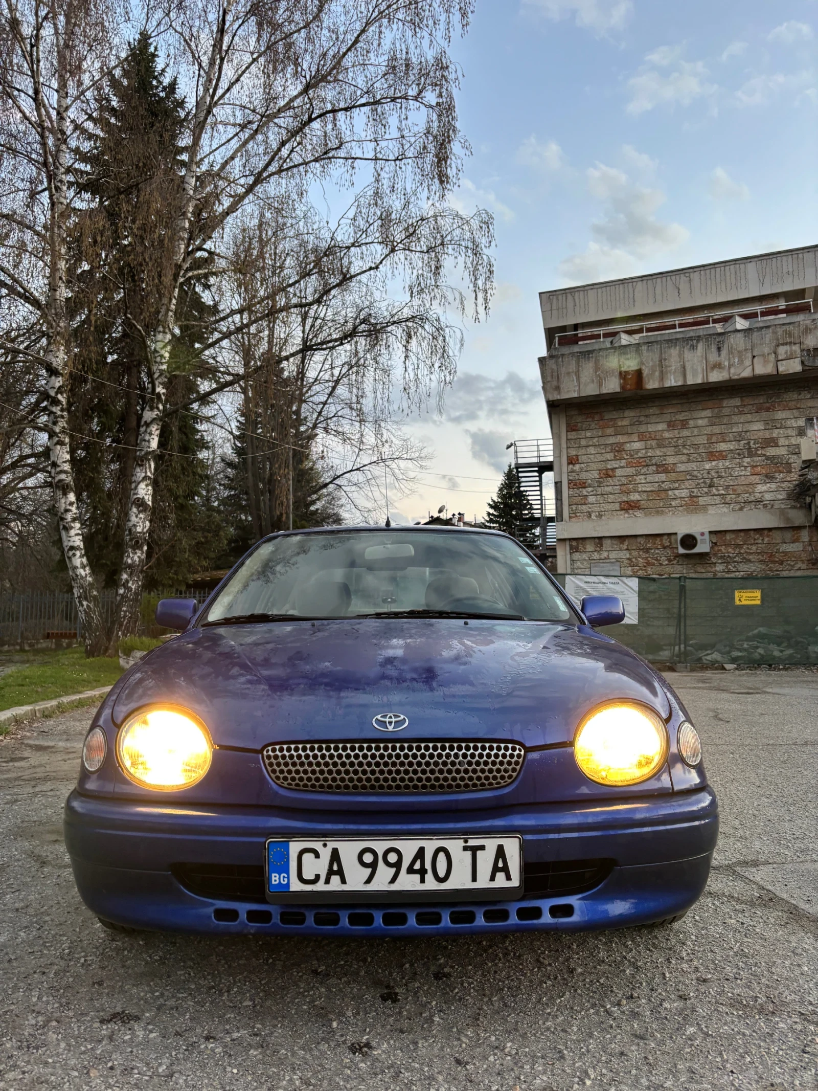 Toyota Corolla E11, снимка 2 - Автомобили и джипове - 54169571