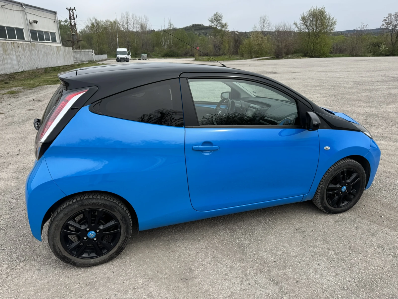 Toyota Aygo, снимка 5 - Автомобили и джипове - 54219802