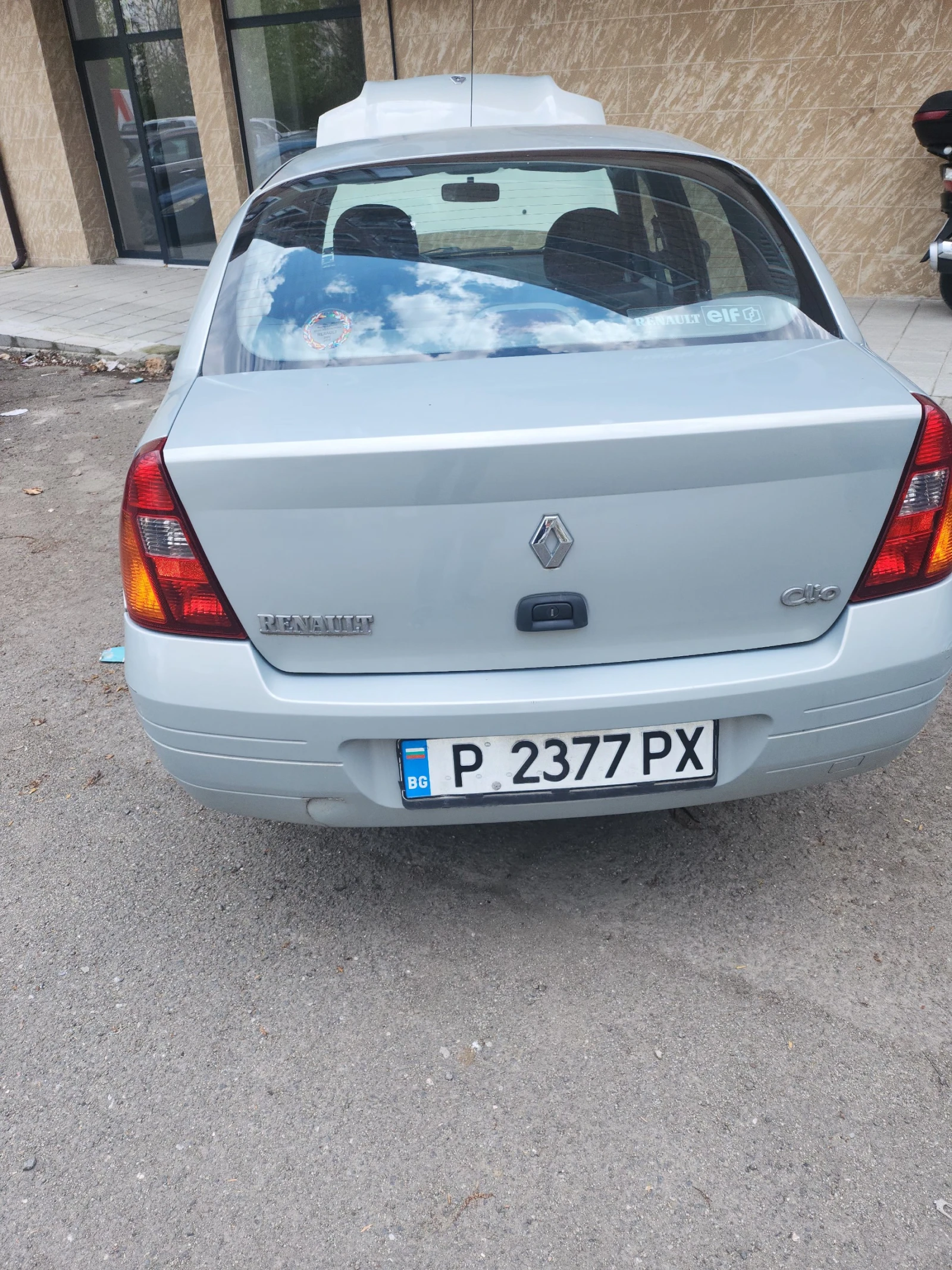Renault Clio, снимка 5 - Автомобили и джипове - 54258106