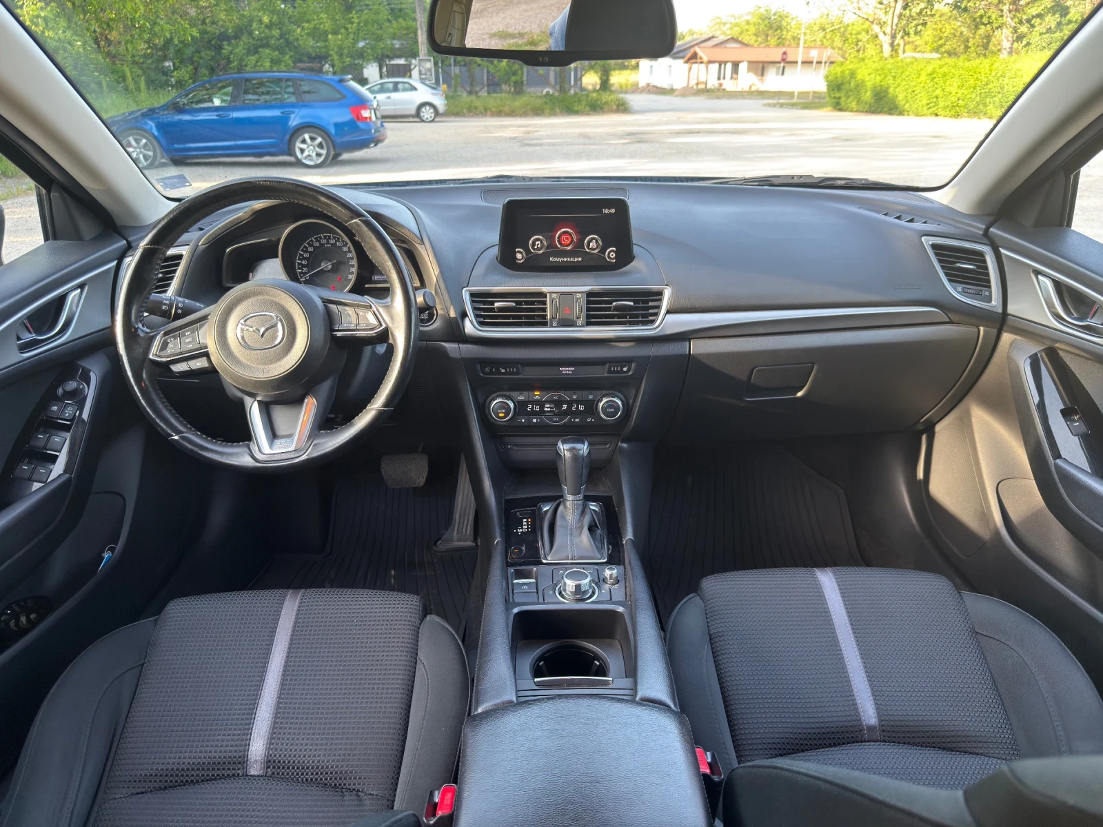 Mazda 3 facelift , снимка 9 - Автомобили и джипове - 54483307