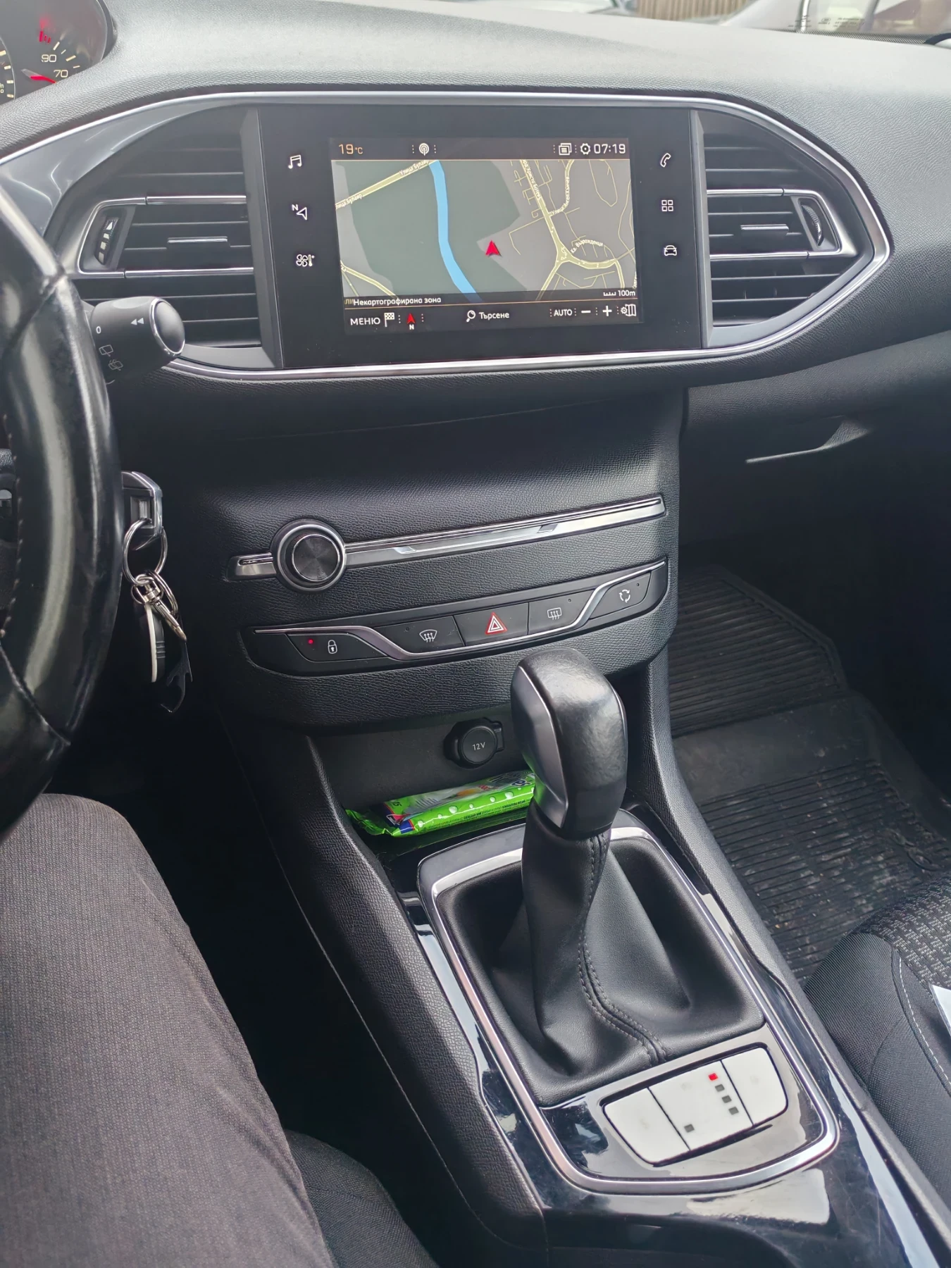 Peugeot 308, снимка 4 - Автомобили и джипове - 54883601