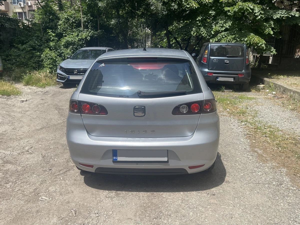 Seat Ibiza 1, 4 / газ, снимка 7 - Автомобили и джипове - 54961932