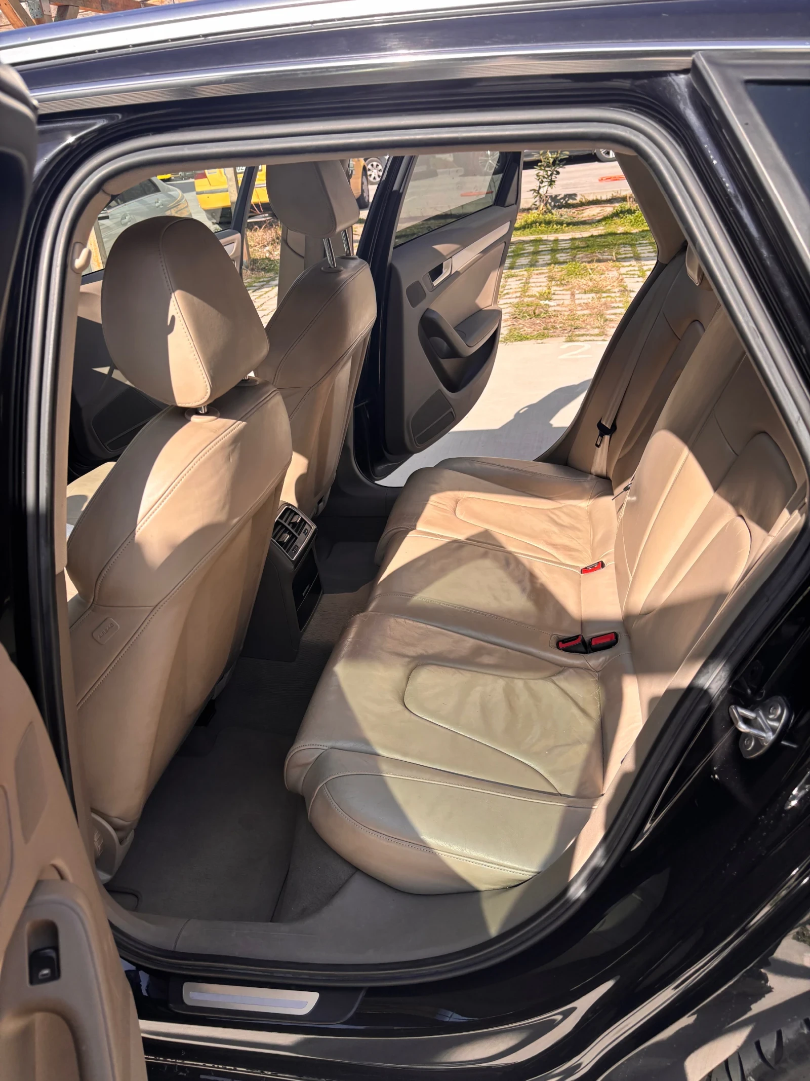 Audi A4 2.0, TDi, снимка 13 - Автомобили и джипове - 55235793