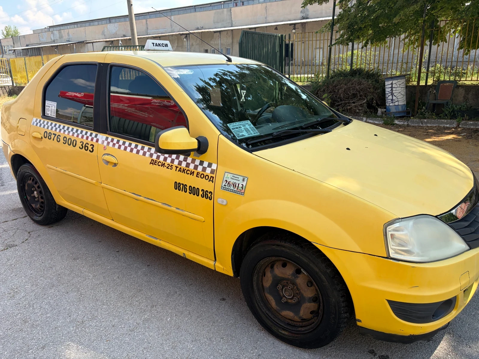 Dacia Logan 1.5 dci, снимка 3 - Автомобили и джипове - 55263315