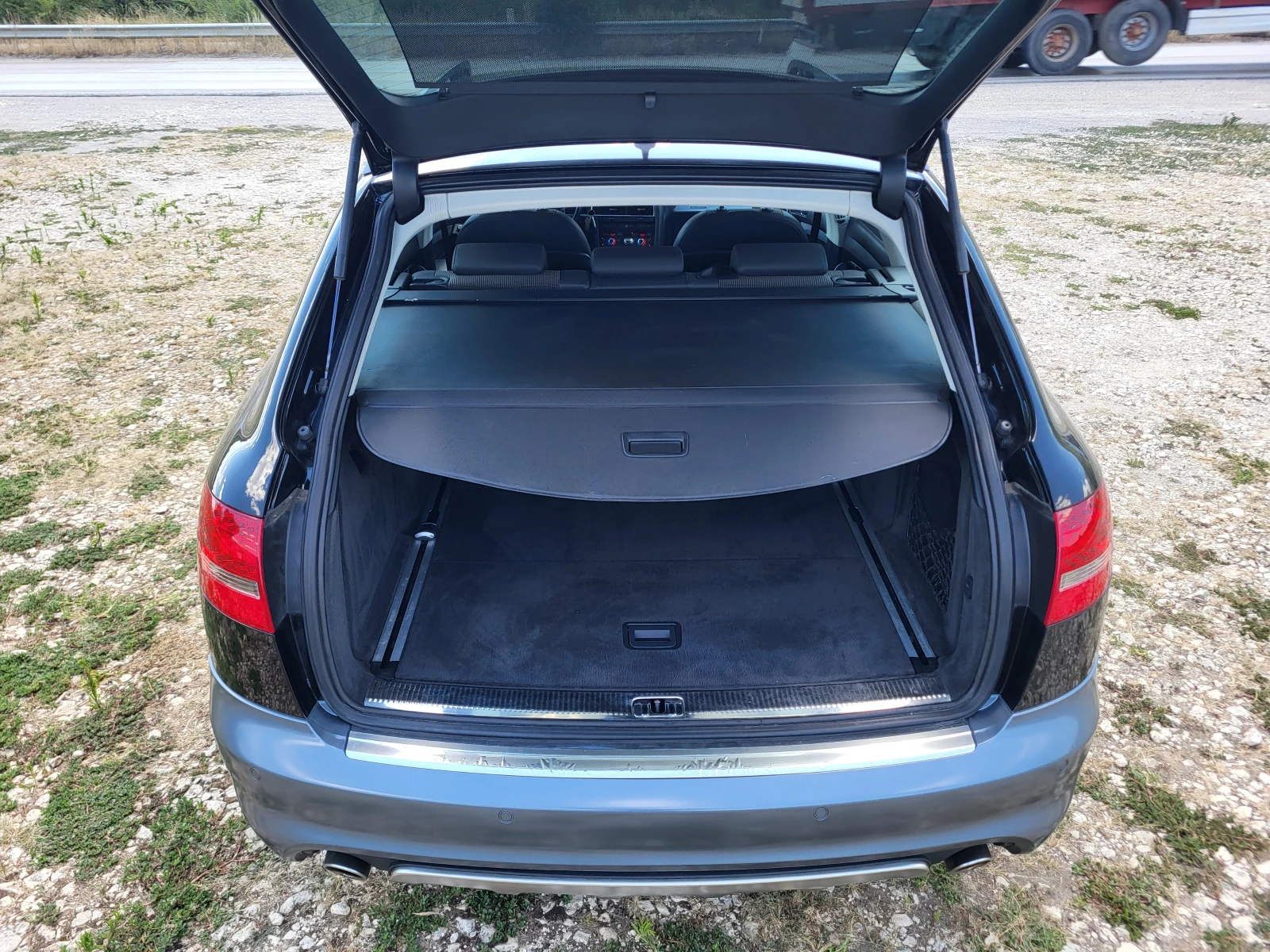 Audi A6 Allroad 3.0TDi Quattro, снимка 11 - Автомобили и джипове - 55541143
