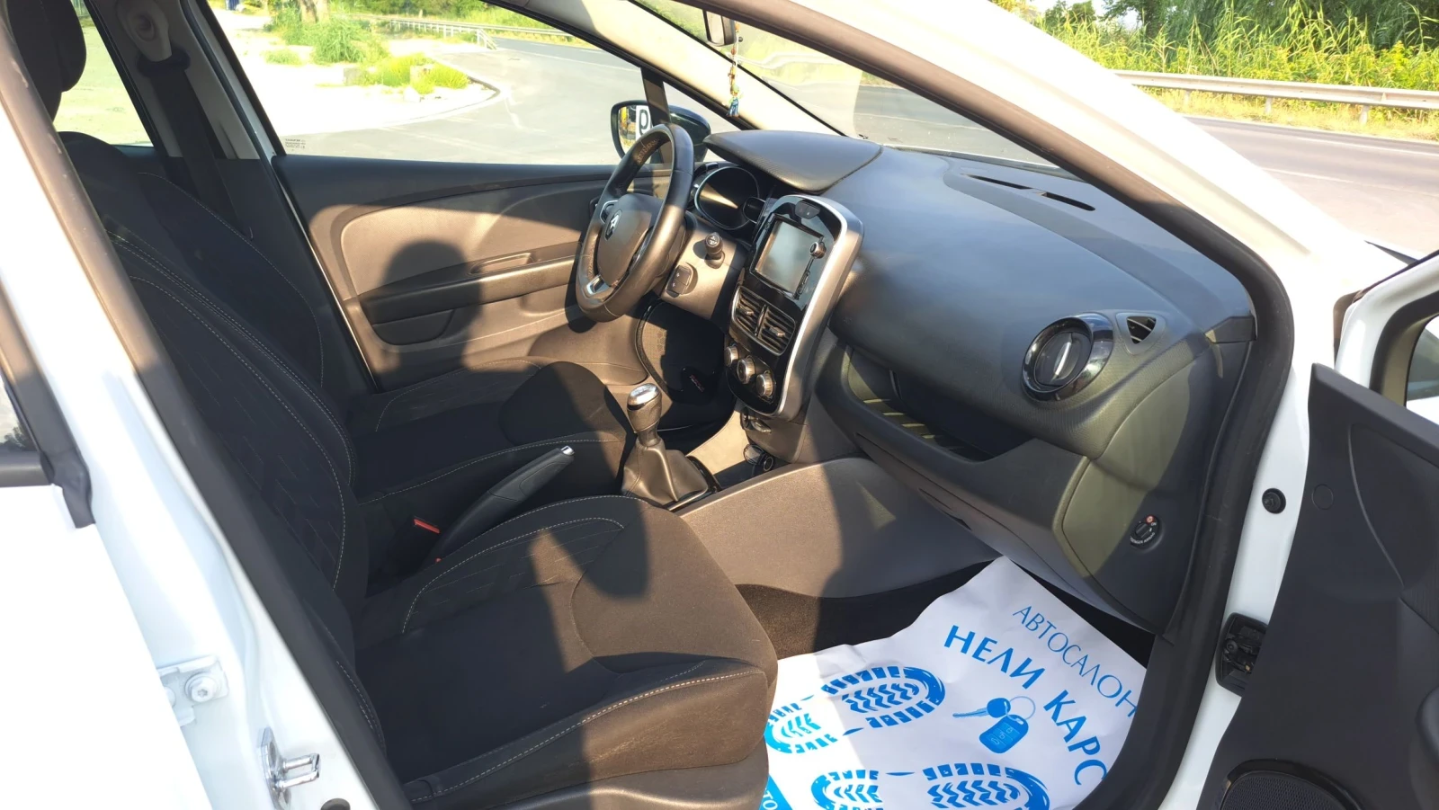 Renault Clio 1.5 HDI, снимка 13 - Автомобили и джипове - 55582588