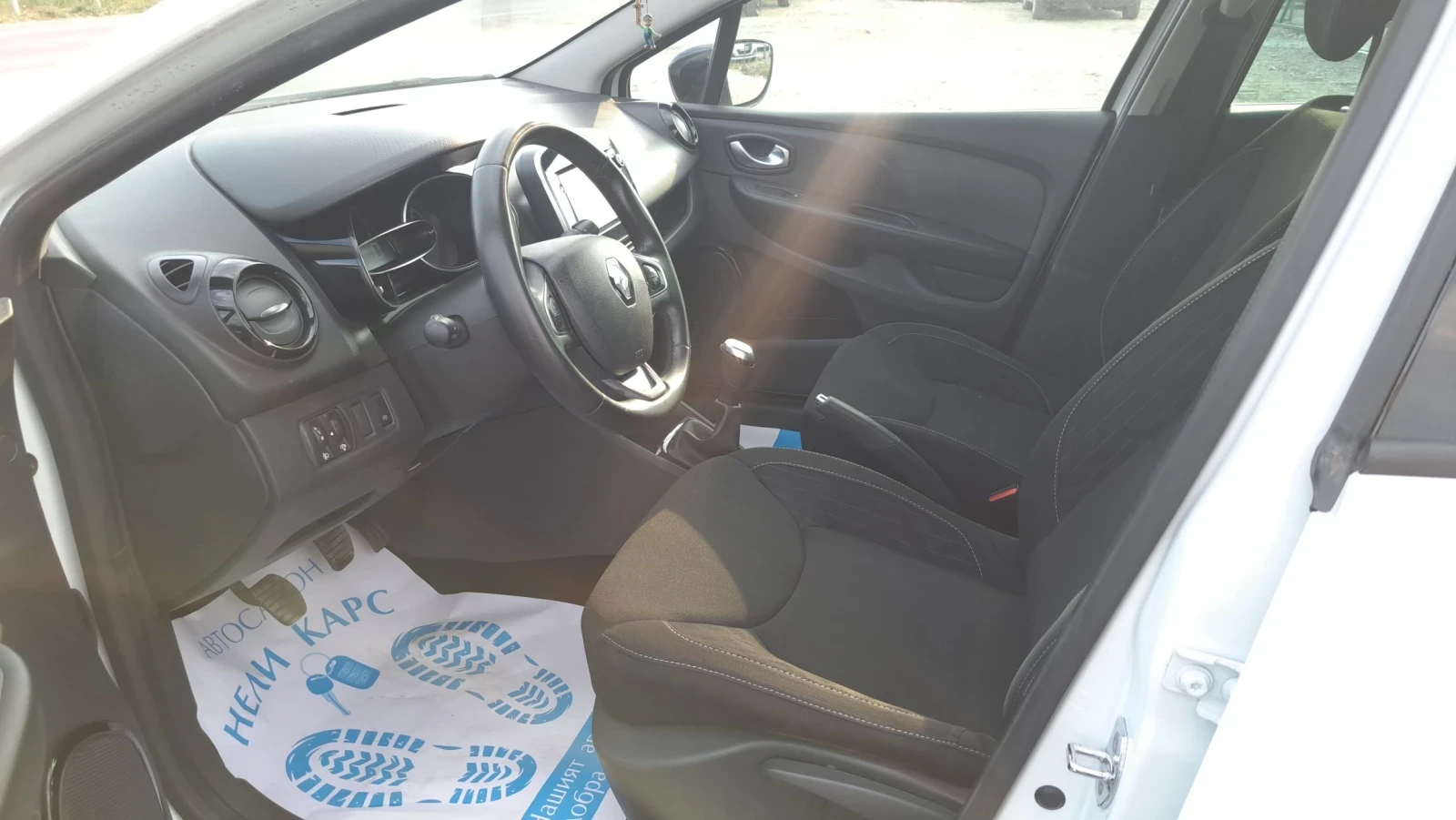 Renault Clio 1.5 HDI, снимка 10 - Автомобили и джипове - 55582588