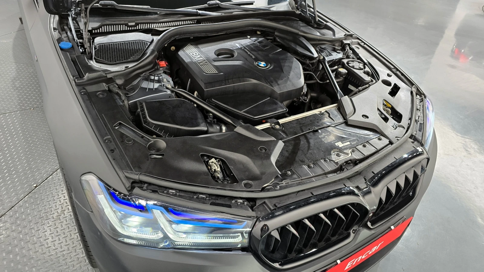 BMW 530 i xDrive M Sport Plus, снимка 6 - Автомобили и джипове - 55707903