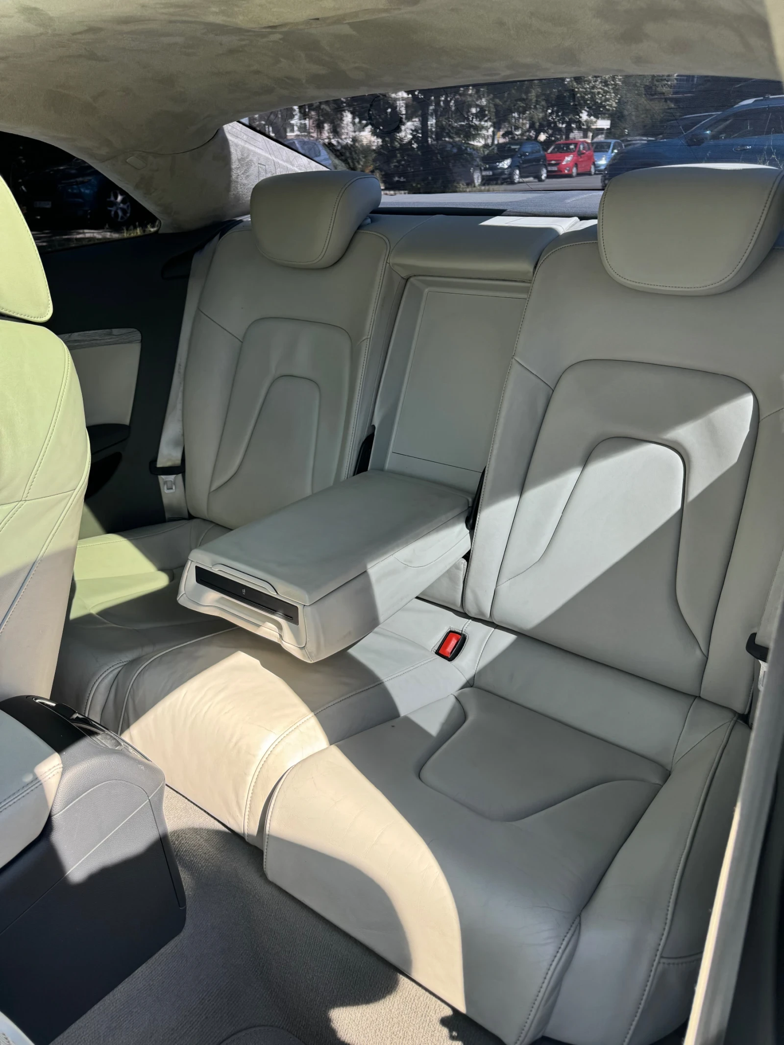 Audi A5 3.2 FSI, снимка 6 - Автомобили и джипове - 55836827