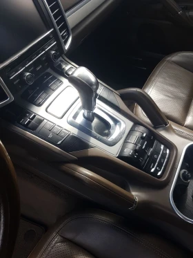 Porsche Cayenne 3.0TDI V6, снимка 9