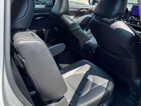 Toyota Highlander 2.5L Hybrid Limited / HUD / 360 / ОБДУХВАНЕ / ПАНО, снимка 12