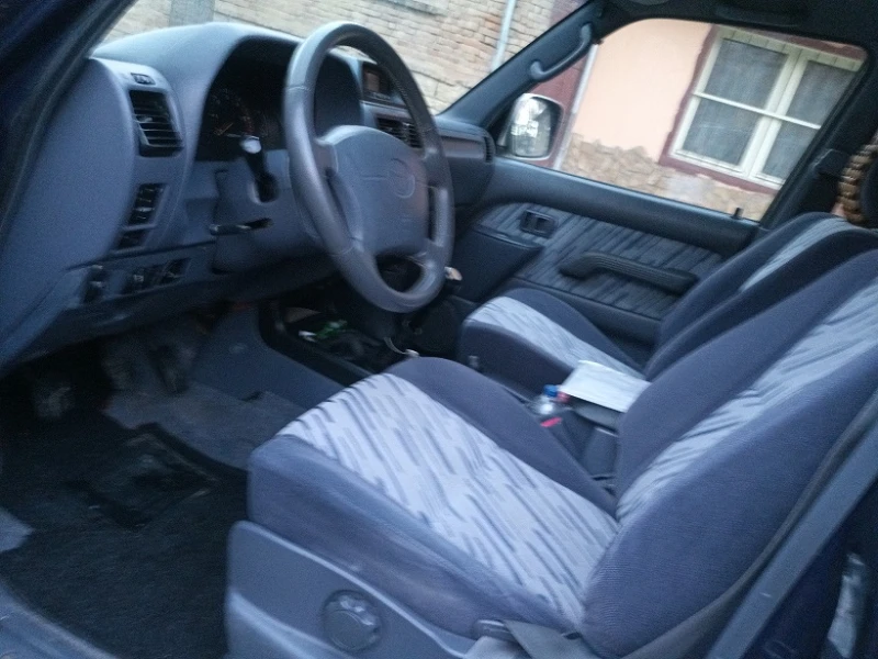 Toyota Land cruiser J90, снимка 13 - Автомобили и джипове - 52957705