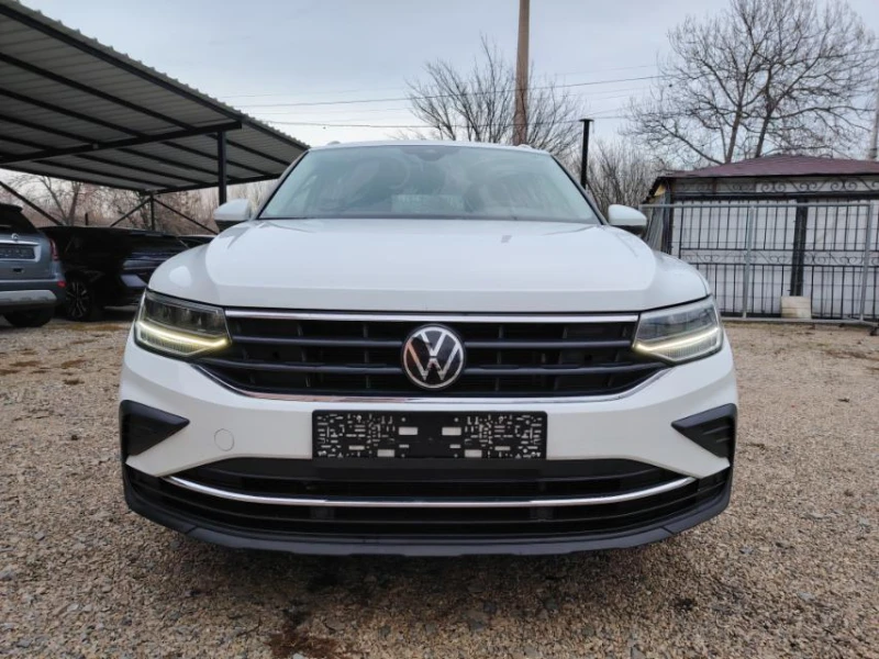 VW Tiguan 2022гDSG-2.0TDi-150кс-FACE-БЕЗУПРЕЧЕН!, снимка 2 - Автомобили и джипове - 53270724