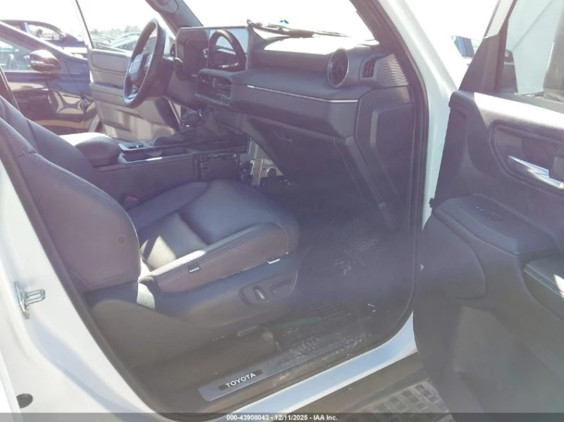 Toyota Land cruiser 2.4L I-4 DI, DOHC, VVT, TURBO, ENGINE 4X4 Drive, снимка 10 - Автомобили и джипове - 53343580