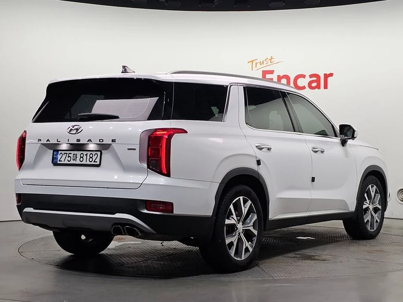 Hyundai Palisade Diesel 2.2 4WD| 197к.с.| ВКЛ.ТЕХНОТЕСТ, снимка 2 - Автомобили и джипове - 55611214