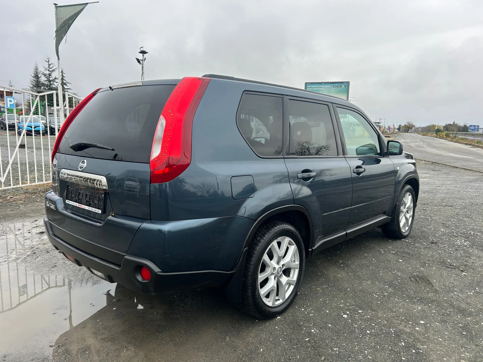 Nissan X-trail 2.0i-141кс * АВТОМАТИК* 4Х4 * КАМЕРА* ПАНОРАМА - изображение 5