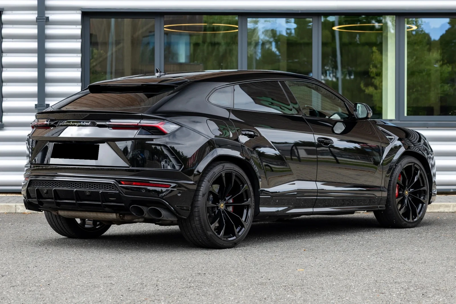 Lamborghini Urus  4.0 V8 - изображение 2