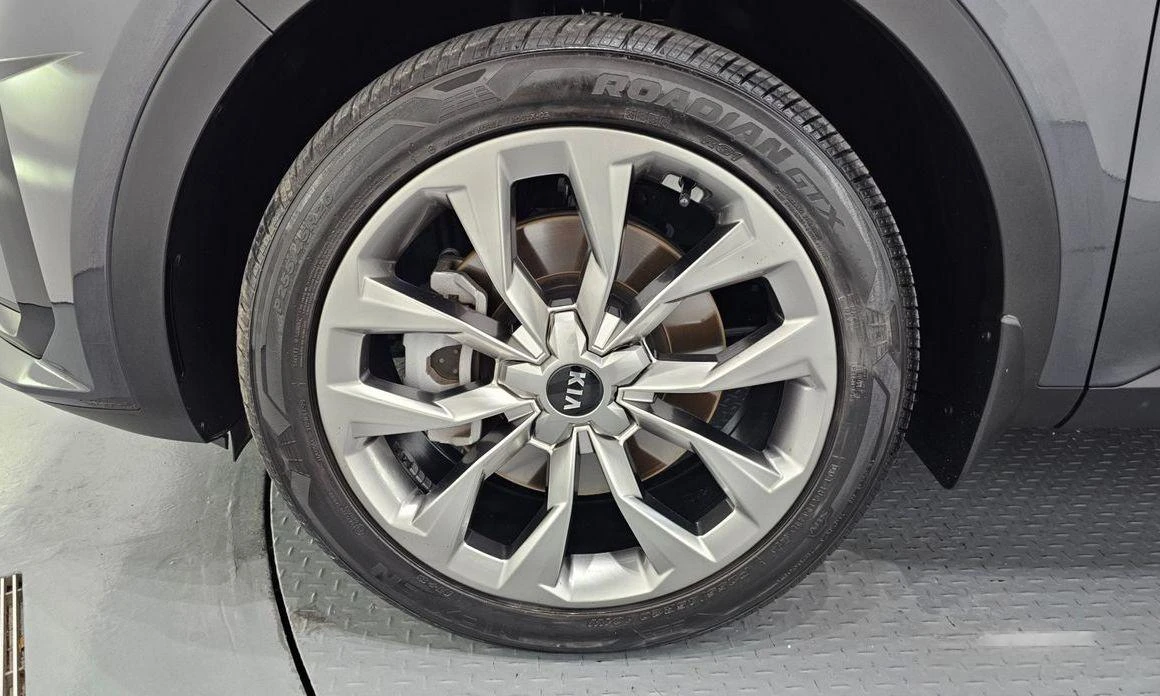 Kia Sorento Gasoline 2.5T 2WD Trendy - изображение 5