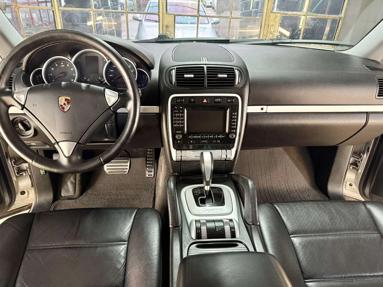 Porsche Cayenne 4.5 V8 LPG, снимка 9 - Автомобили и джипове - 54143220