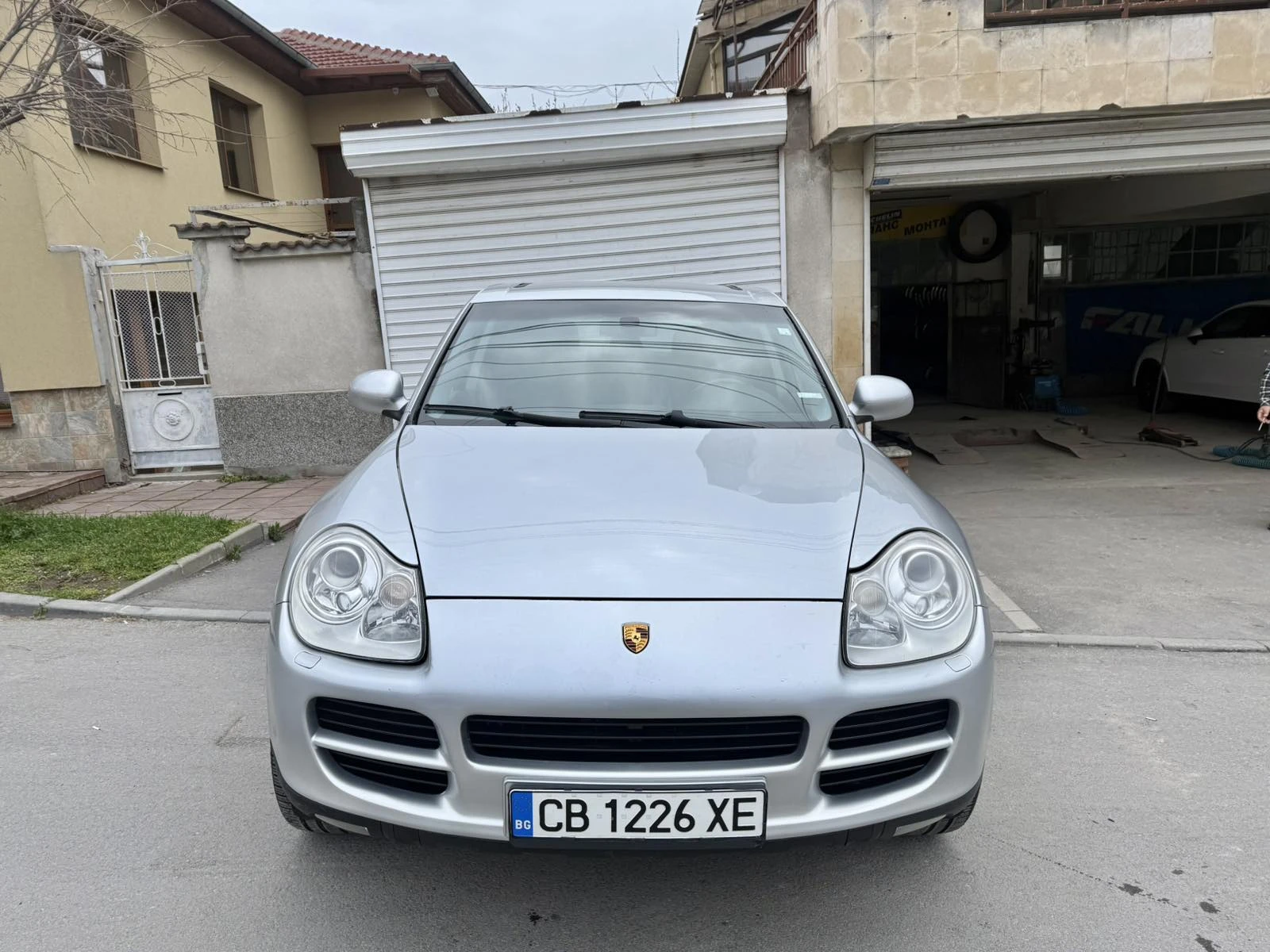 Porsche Cayenne 4.5 V8 LPG, снимка 2 - Автомобили и джипове - 54143220